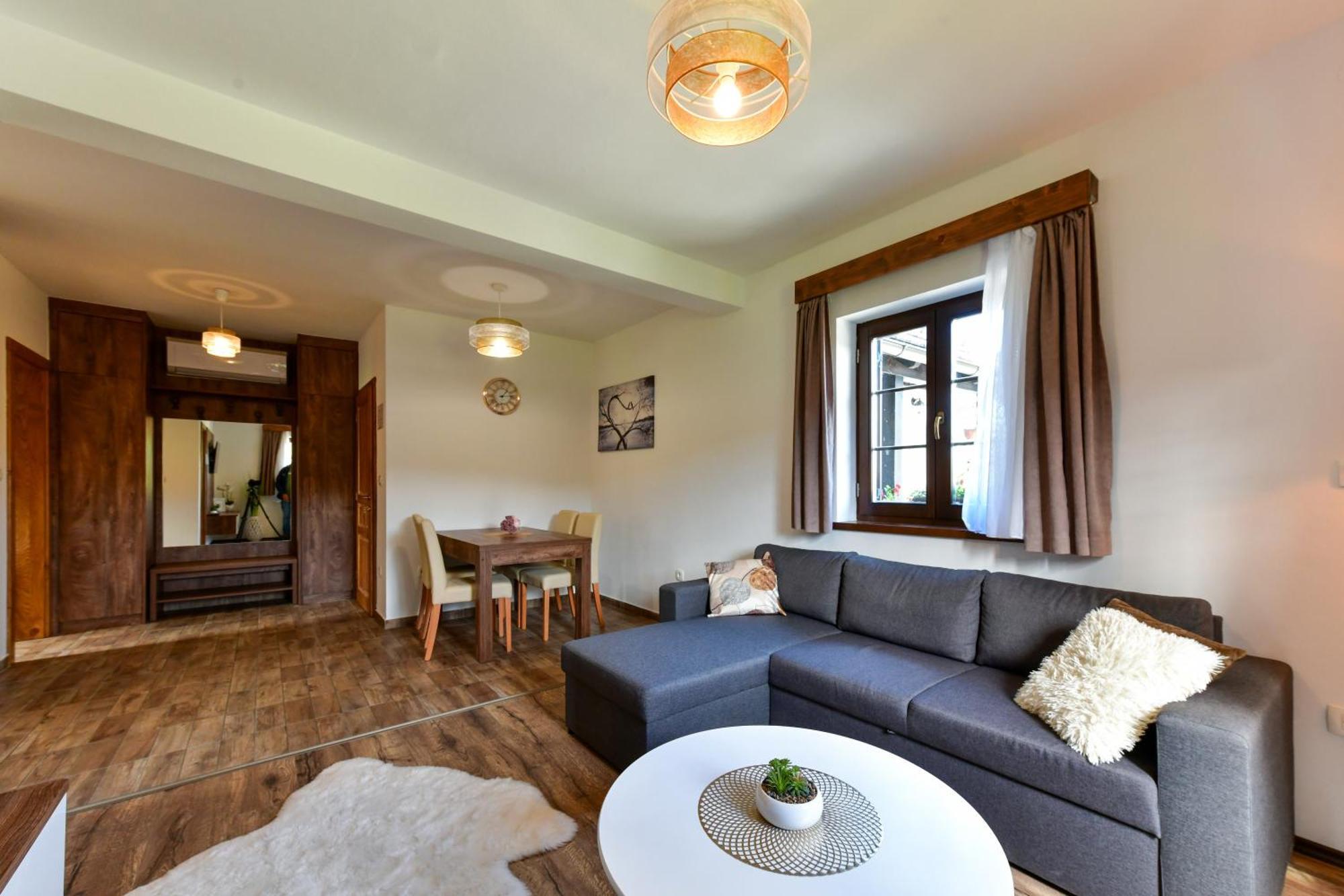 Flora House Apartment Rastovača Cameră foto